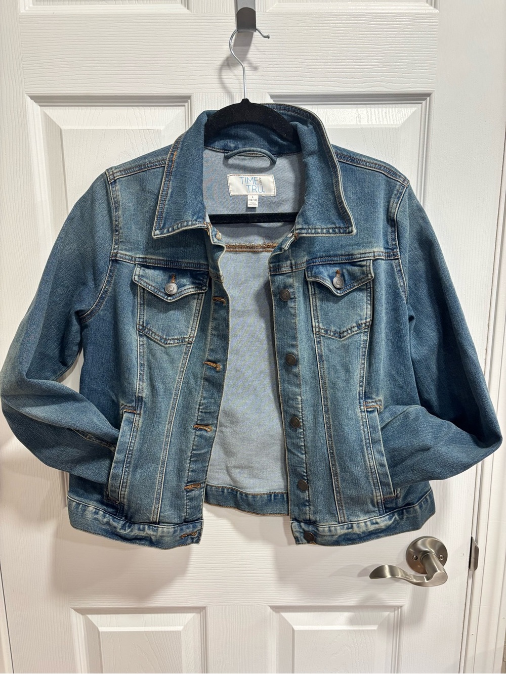 Time and Tru Medium Wash Denim Jacket